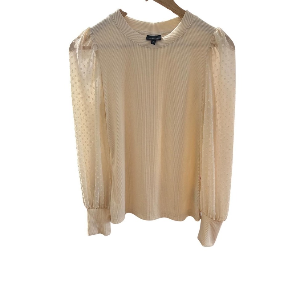 WHO WHAT WEAR women's cream chiffon top size Small
